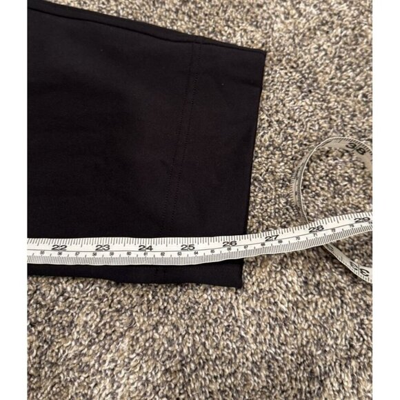 Lululemon Tapered-Leg Mid-Rise Pant 7/8 Length *Luxtreme Black Small EUC - Picture 6 of 7